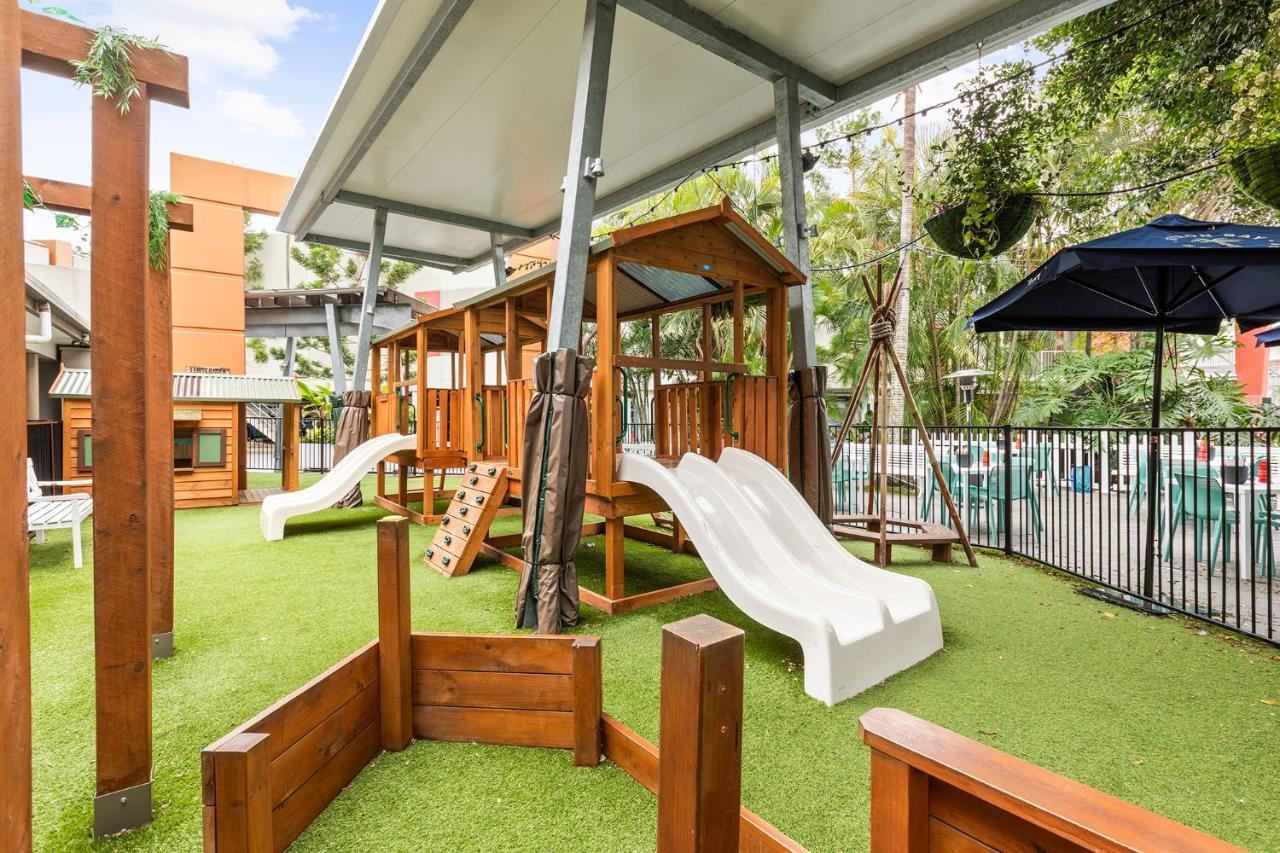 The Colmslie Hotel Brisbane Exterior photo