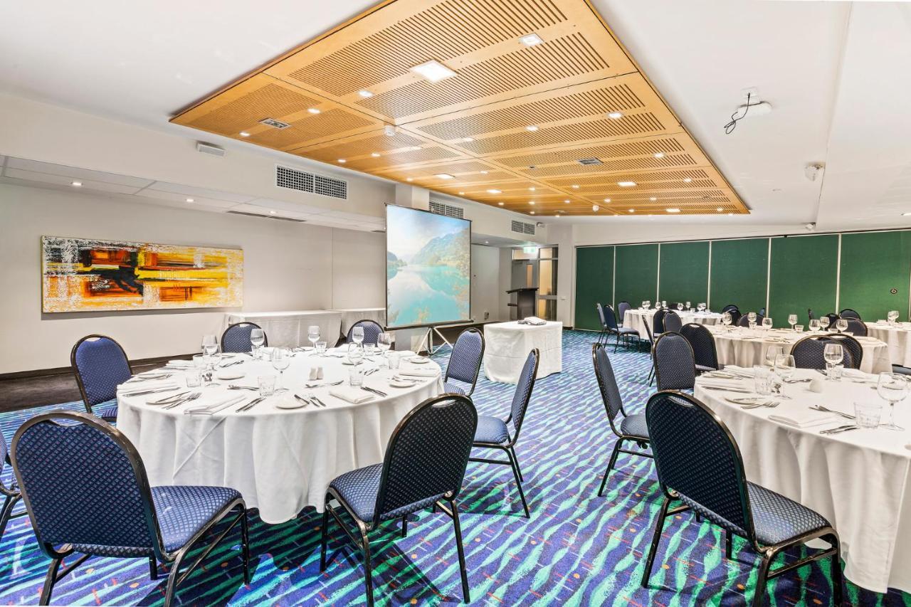 The Colmslie Hotel Brisbane Exterior photo